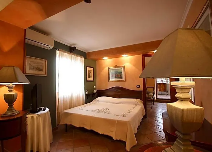 Marconi Penthouse 4*