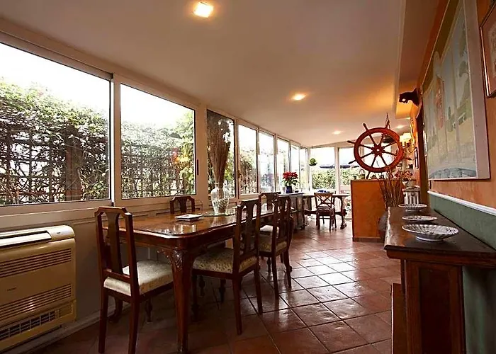 Marconi Penthouse Apartahotel 4*